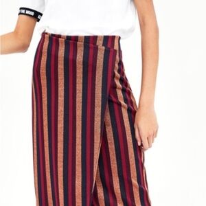 Zara Red and Black Midi Pencil Skirt NWOT